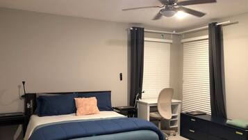 1 bedroom, desk, iron/ironing board, free WiFi