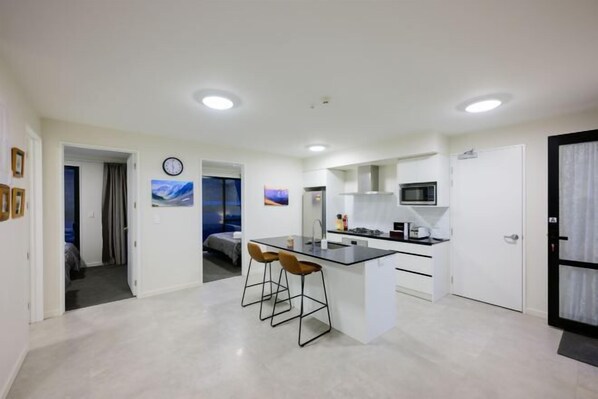 Private kitchen - Stargazing Tekapo Apartment (Lake Tekapo)