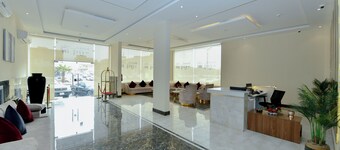 Oasis Suite Hotel Apartments