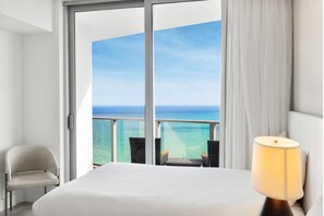 2 chambres, coffres-forts dans les chambres, lit parapluie