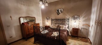 Cozy apartment a few meters from the Baiano highway exit.