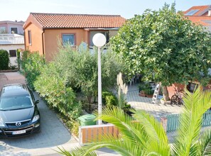 Property grounds - Apartments Roksandić - Three Bedroom Apartment (Vir)