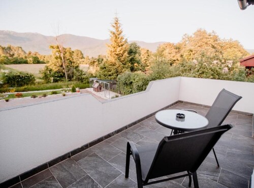 Mountain Serenity Rooms - Double Room with Balcony 2