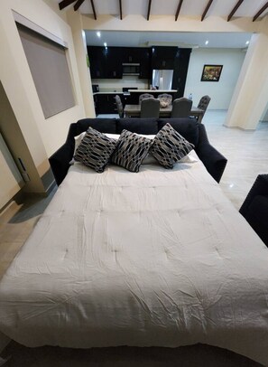 3 bedrooms, iron/ironing board, WiFi, bed sheets - Tranquil 3-bedroom house with WiFi in Baja California (baja california)