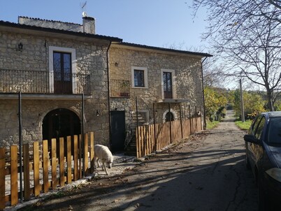 Farmhouse La Pagliarella In the national park of majella