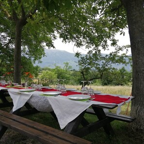 Outdoor dining