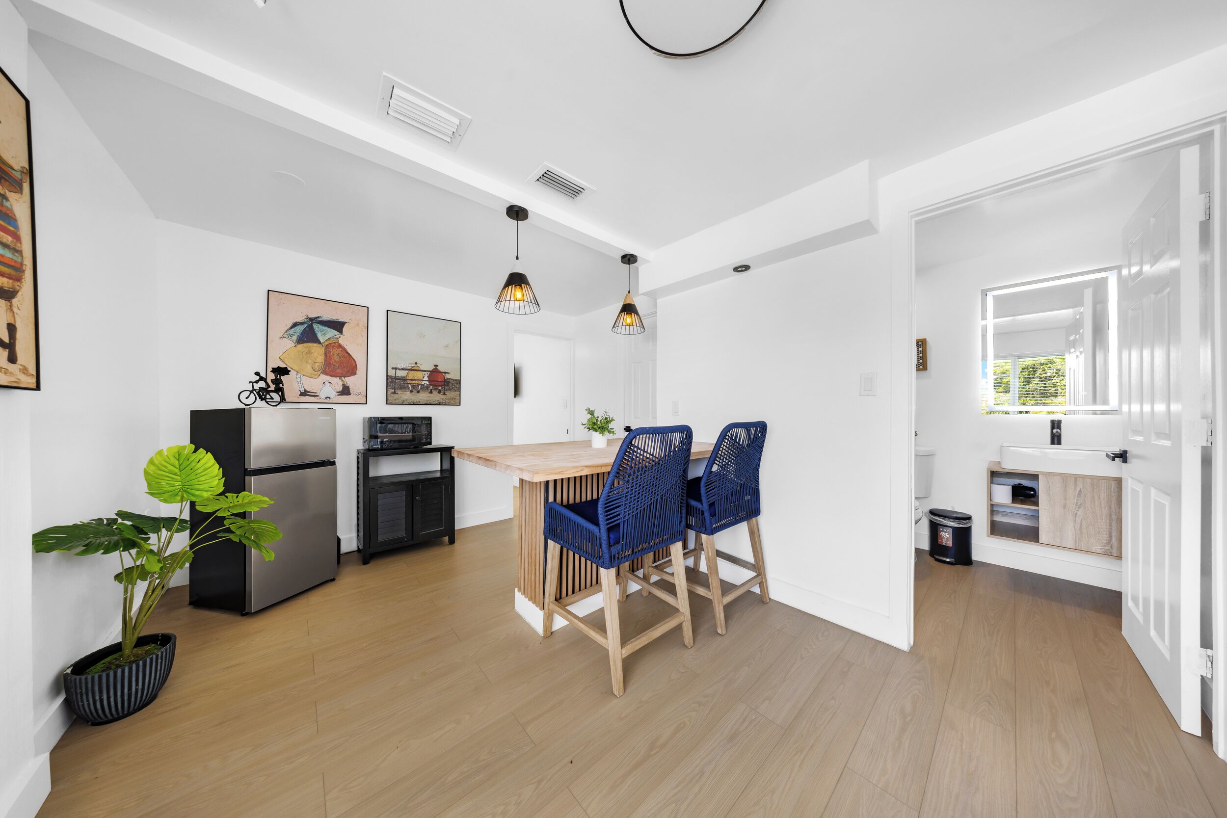 Luxe appartement, 1 slaapkamer | Dineerruimte