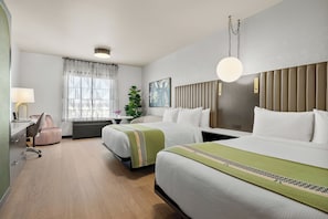 Deluxe Room | 1 bilik tidur, peralatan tempat tidur hipoalergenik, bar mini