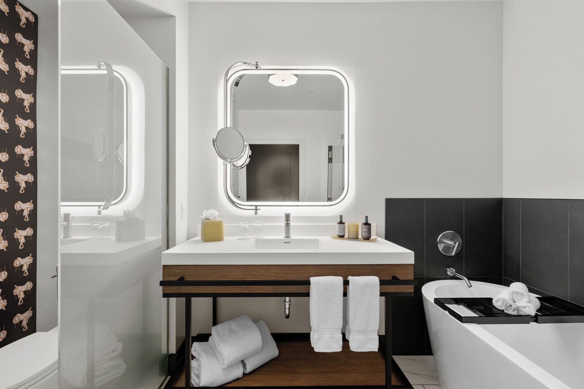 4 Star Hotels