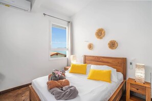3 bedrooms, iron/ironing board, travel cot, free WiFi