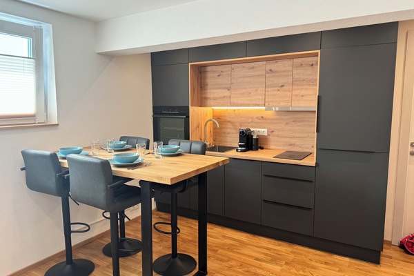 Oven, stovetop, dishwasher, coffee/tea maker