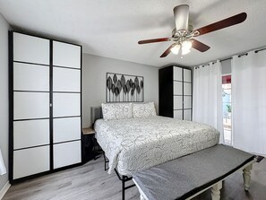 5 chambres, bureau, Wi-Fi gratuit, draps fournis