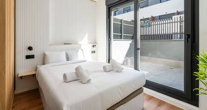 apartamento reformado con garaje y piscina