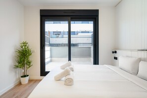 1 chambre, fer et planche Ă repasser, Wi-Fi gratuit, draps fournis