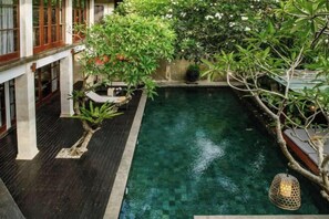 Outdoor pool - Pulung Villa (Bali)