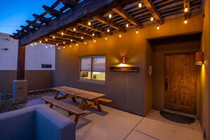 Outdoor dining - Southwest Oasis | Pool | Spa | PoolTable | Firepit (Lake Havasu City)