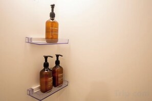 Bathroom amenities - Apartment Sanjo (Nara City)