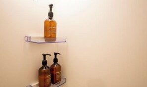 Bathroom amenities - Apartment Sanjo (Nara City)