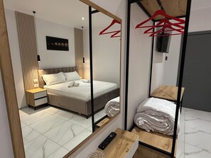 Deluxe Double Room, Balcony - Full Moon Apartments (Ksamil)