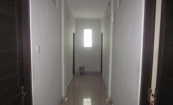 Interior - Hotel Warta Dua (Bali)