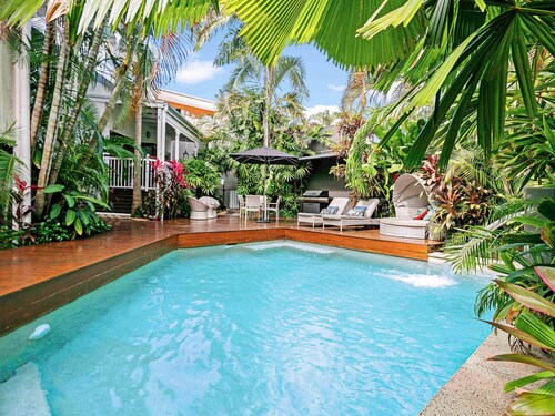 Mantra on the Inlet Port Douglas