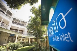 Interior - Mantra on the Inlet Port Douglas (Port Douglas)