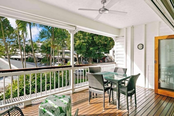 Interior - Mantra on the Inlet Port Douglas (Port Douglas)