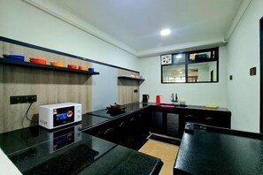 Cribs/infant beds - China Town Kuala Terengganu by Reverra Signature (Kuala Terengganu)