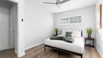 2 bedrooms, in-room safe, free WiFi, bed sheets