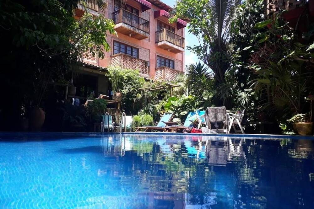 Triple Deluxe Garden View