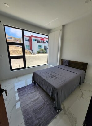 6 bedrooms, iron/ironing board - Casa de Playa Plaza del Mar (Ensenada)