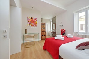 3 bedrooms, free WiFi, bed sheets