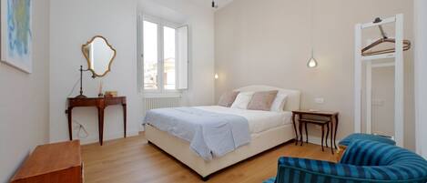 3 habitaciones, wifi gratis y ropa de cama