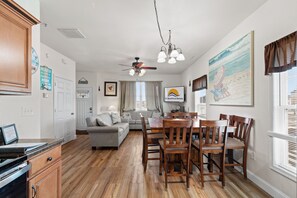 Interior - Pet Friendly Steps to Boardwalk/Beach/Bikes/Grill- A (Ocean City)