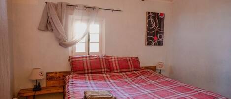 3 dormitoris, wifi i roba de llit