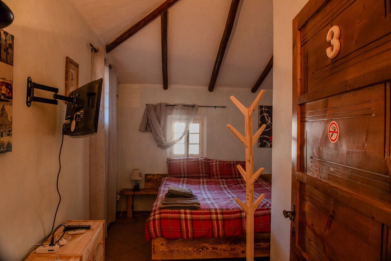 3 camere, Wi-Fi, lenzuola