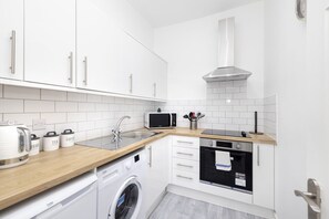 Fridge, microwave, oven, dishwasher