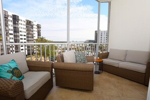Interior - 2 Bedroom, 2 Bath Condo with lncredible Bay Views (Fort Myers Beach)