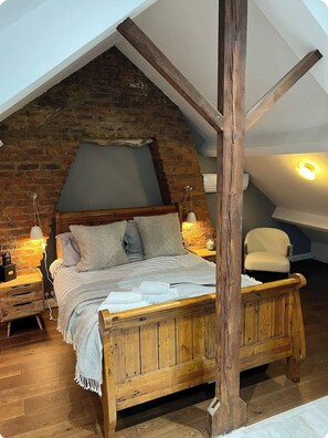 3 chambres, bureau, fer et planche à repasser, Wi-Fi gratuit