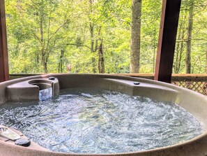 Bain à remous extérieur