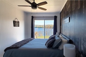 2 soverom, strykejern/-brett, reiseseng for barn og wi-fi (inkludert)