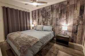 2 chambres, fer et planche à repasser, lit parapluie, Wi-Fi gratuit