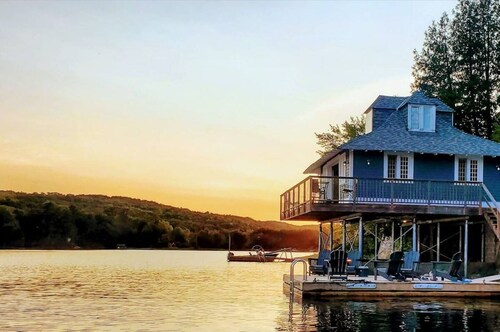 Luminaire on Lac McGregor