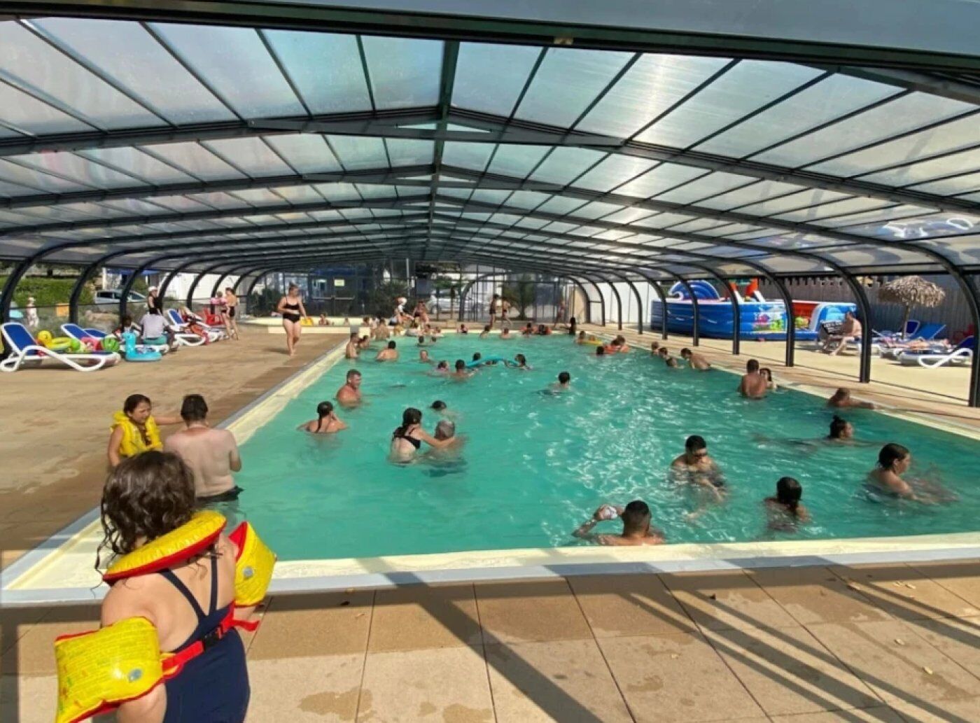 Piscine couverte, piscine chauffée