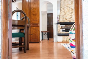 1 habitación, caja de seguridad en la habitación y wifi gratis 