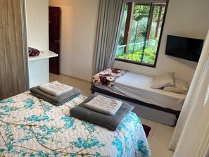 6 bedrooms, iron/ironing board, travel crib, WiFi - Beautiful Country House in Gravatá Condominium (Gravatá)