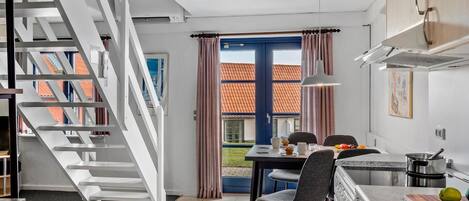 Kühlschrank, Herdplatte, Geschirrspüler