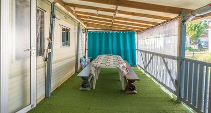 Mobil-home Ă La Tremblade â Jardin privĂ©, terrasse, aire de jeux et piscine partagĂ©e