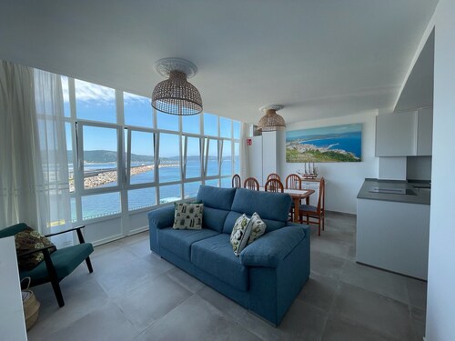 Apartment 'Mirador Playa Ribeira' with Sea View, Wi-Fi and Air Conditioning