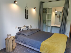 2 bedrooms, free WiFi, bed sheets